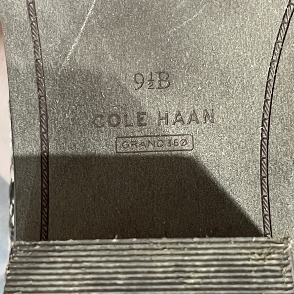 Tan shade and snake skin booties EUC - Picture 7 of 9